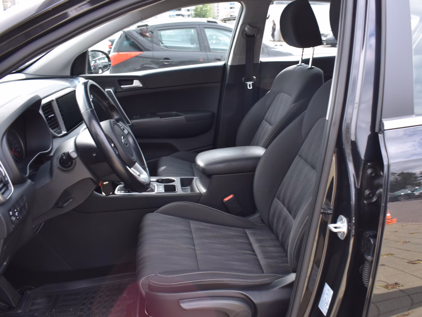 Kia Sportage фото 9