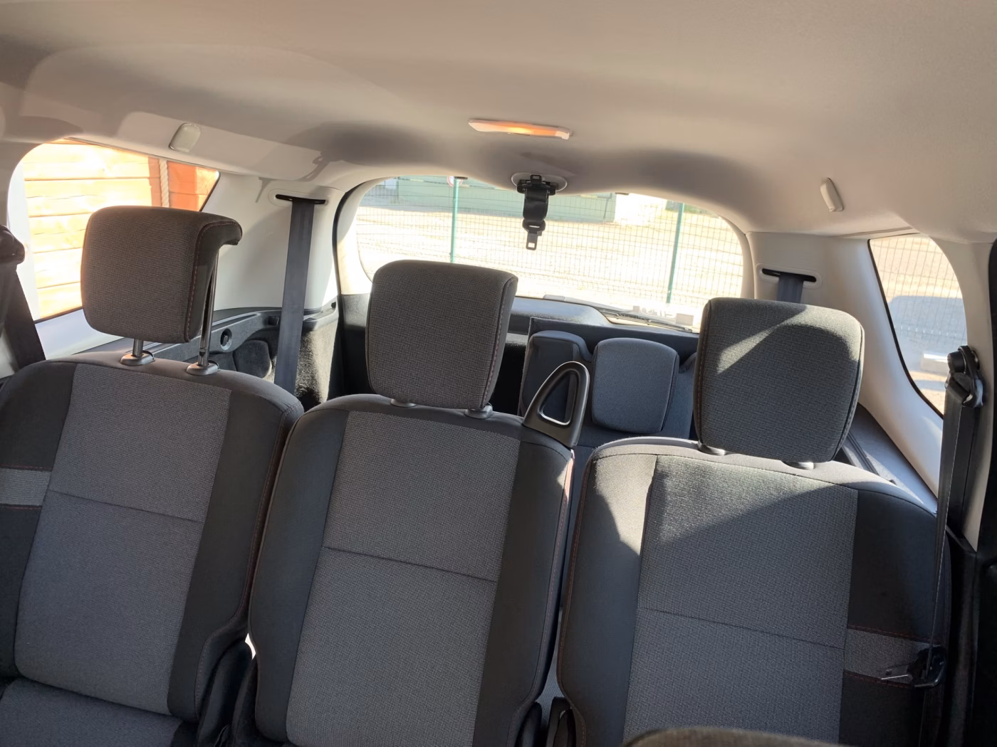 Renault Grand Scenic фото 12