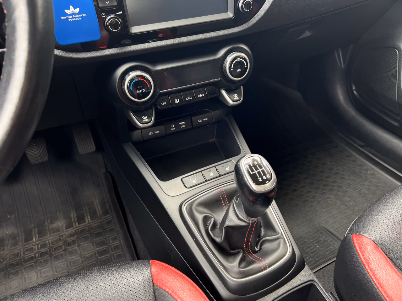Kia Rio фото 14