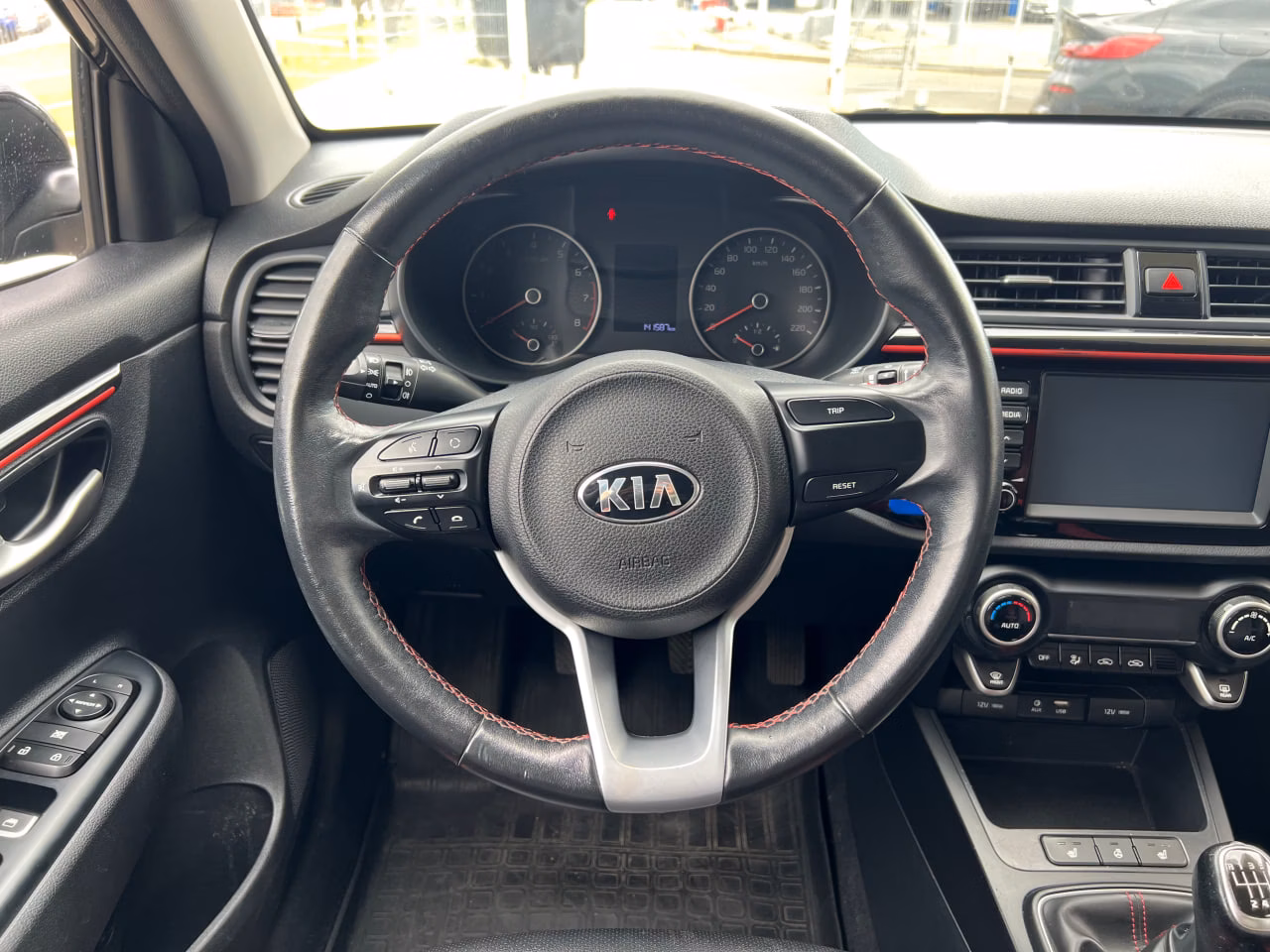 Kia Rio фото 19