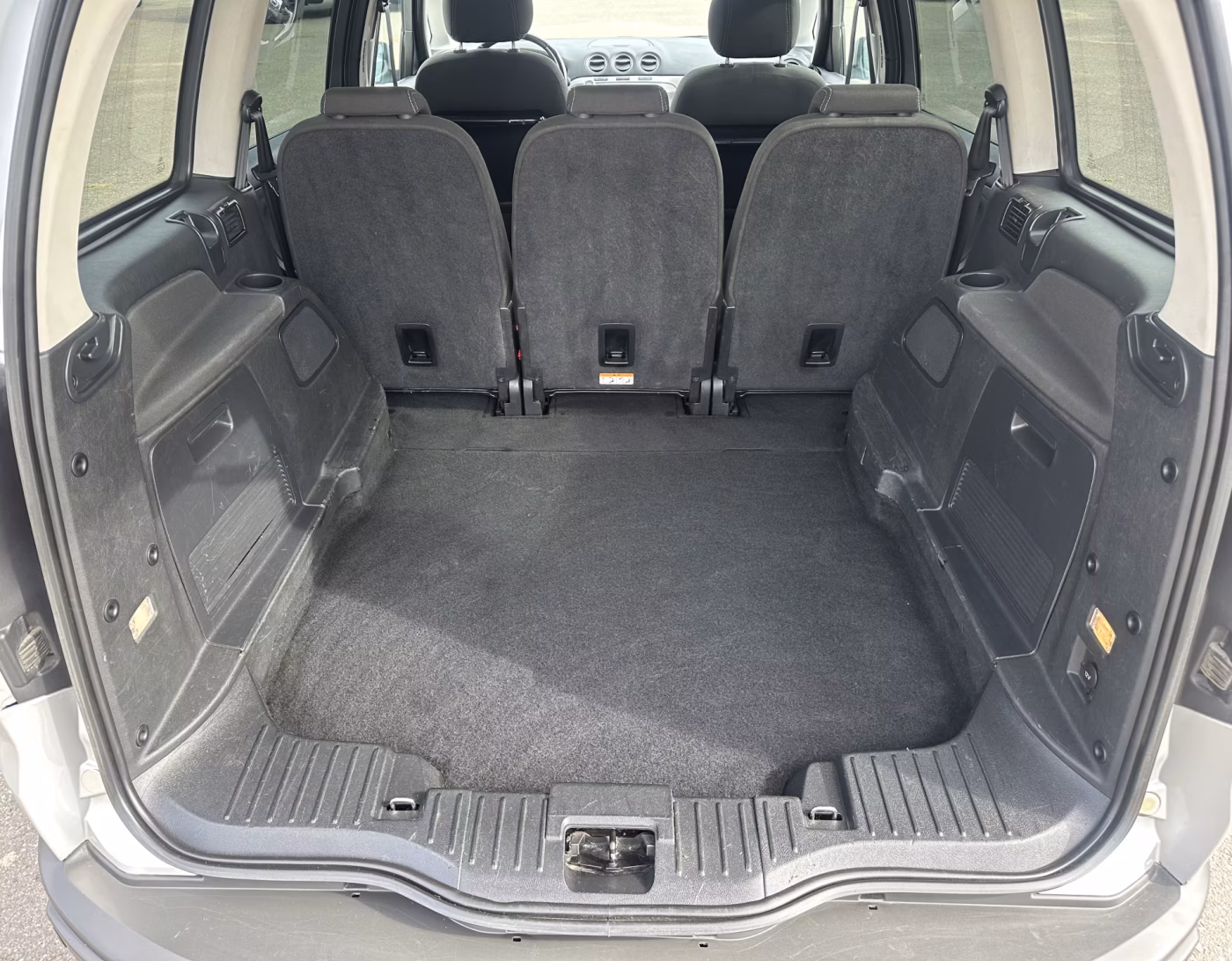 Ford Galaxy фото 10