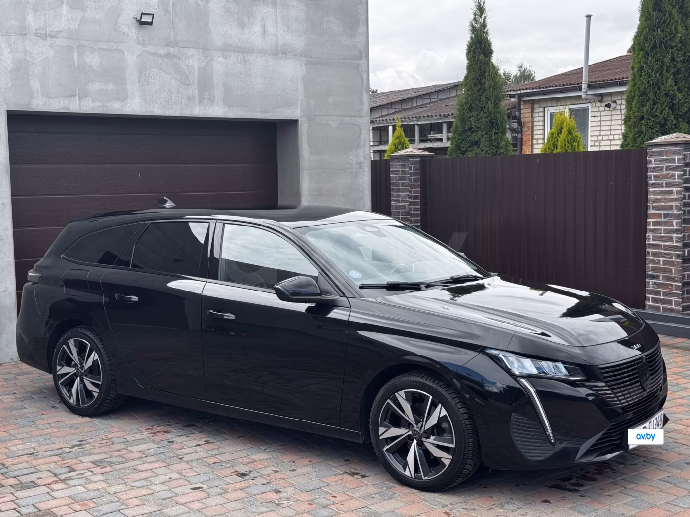 Peugeot 308 фото 2