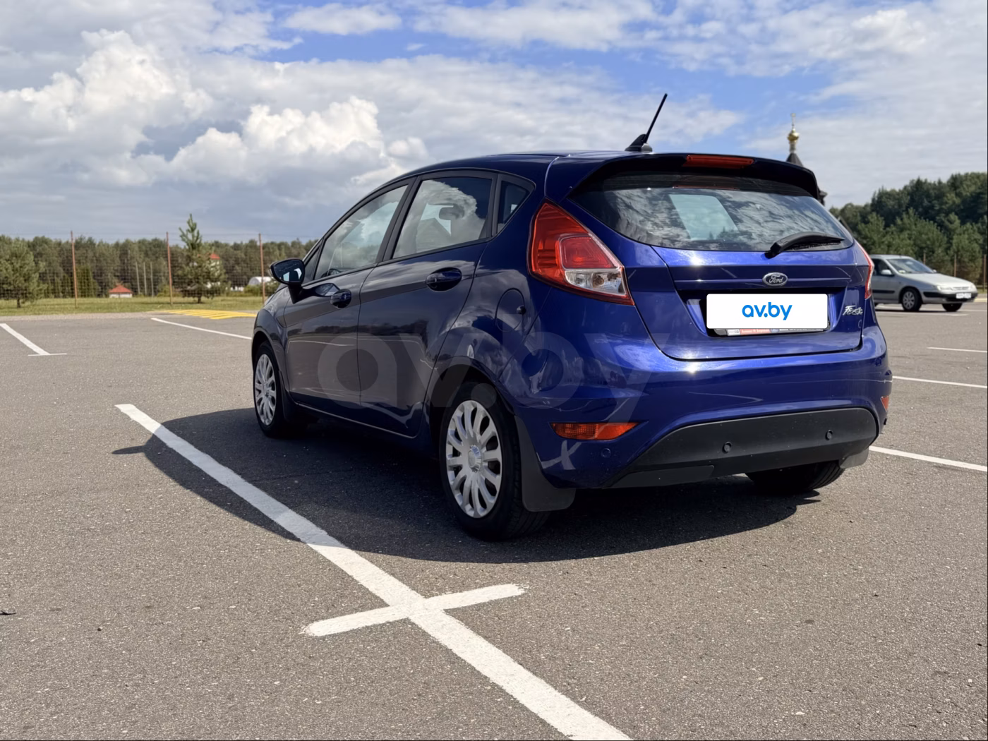Ford Fiesta фото 2