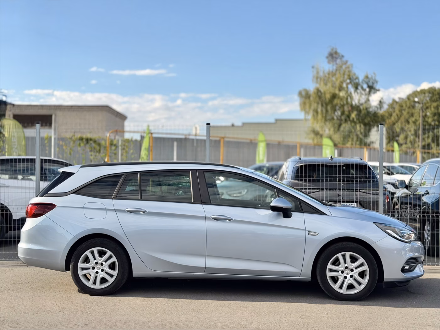 Opel Astra фото 6