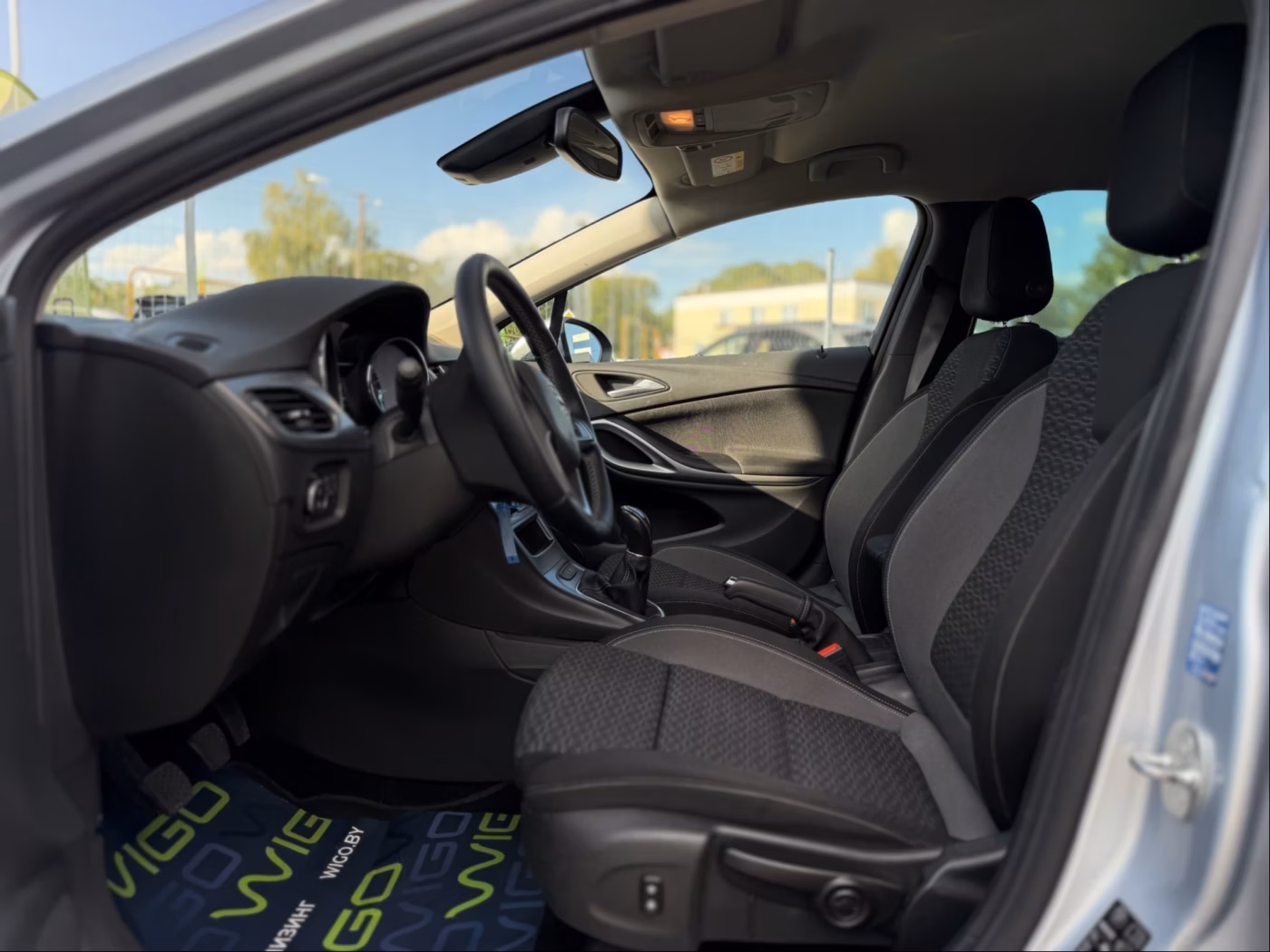 Opel Astra фото 16