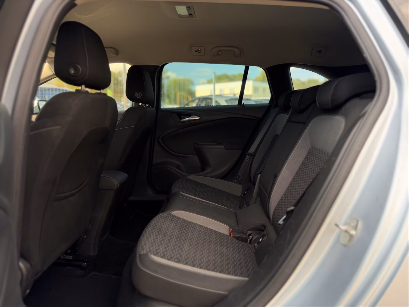 Opel Astra фото 26