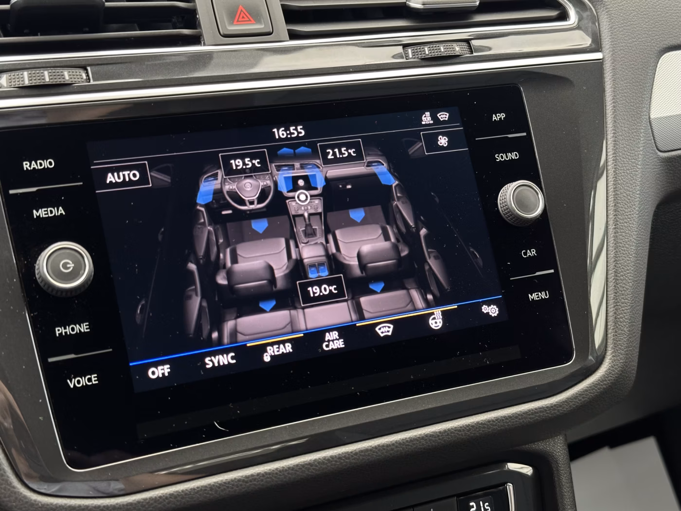 Volkswagen Tiguan фото 7