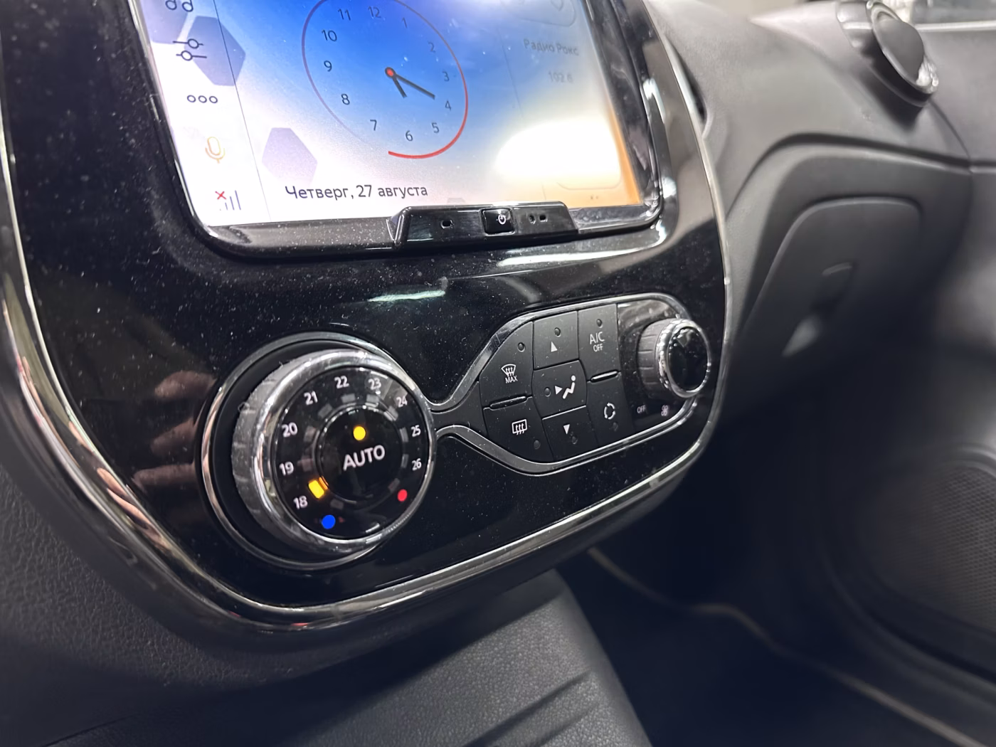 Renault Kaptur фото 15