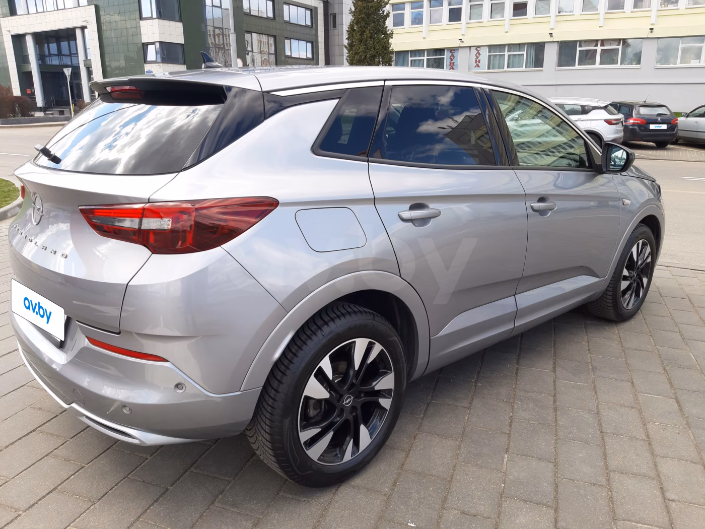 Opel Grandland X фото 5