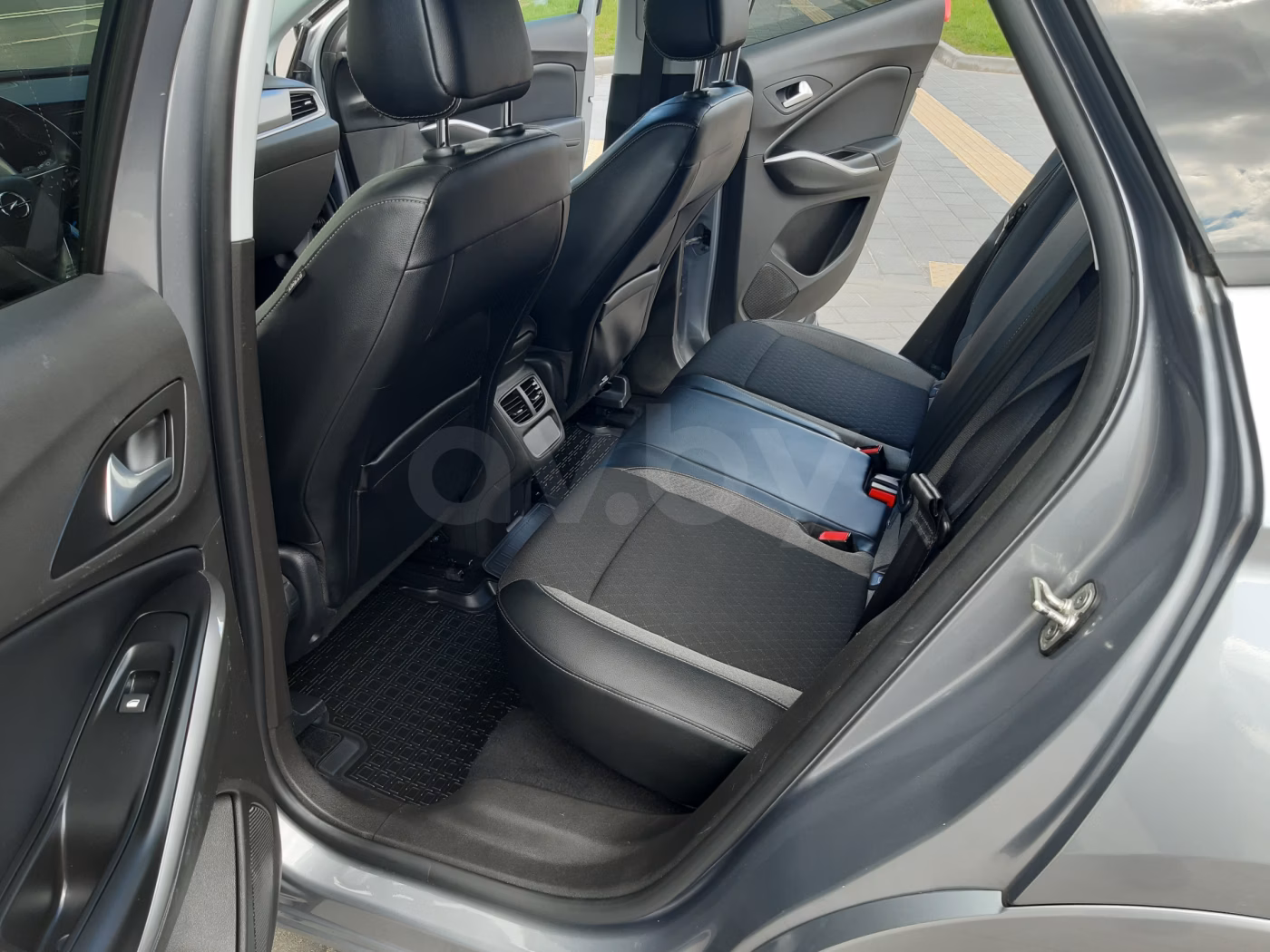 Opel Grandland X фото 16
