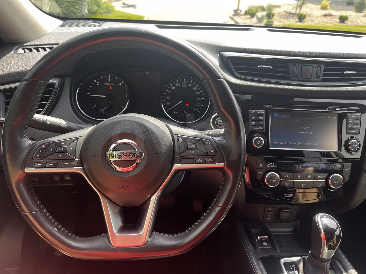 Nissan X-Trail фото 12