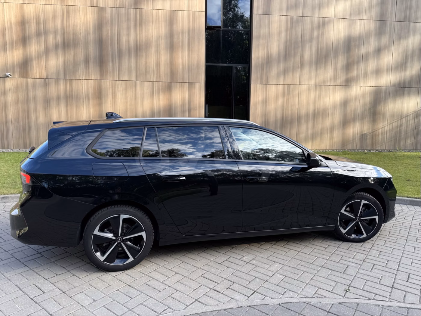 Opel Astra фото 8
