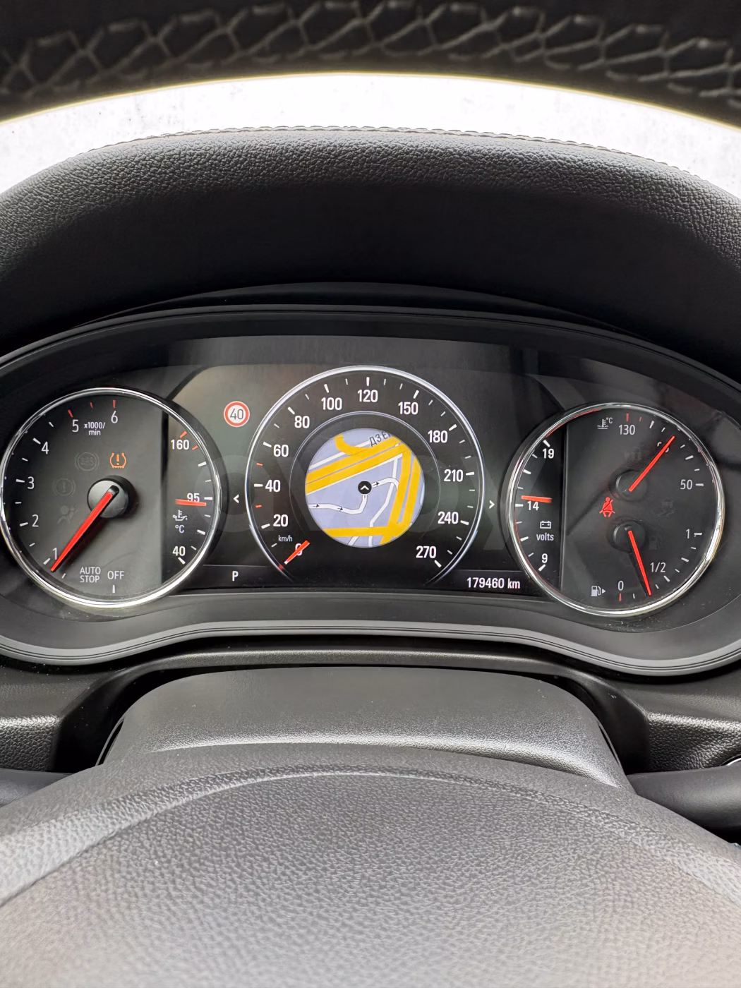 Opel Insignia фото 13
