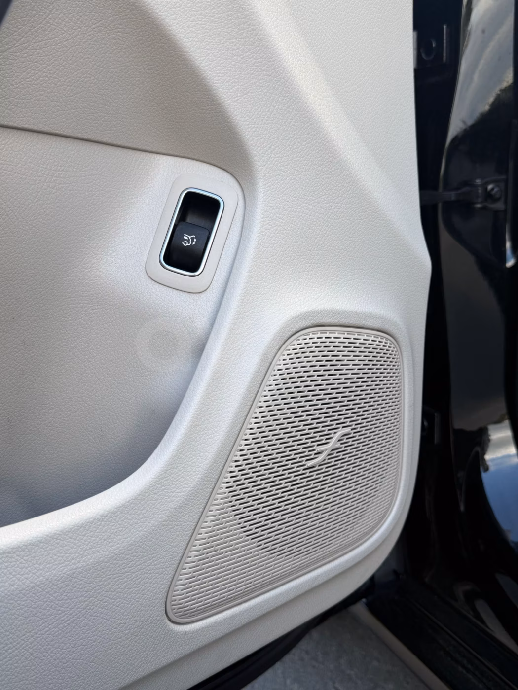 Mercedes-Benz CLA фото 9