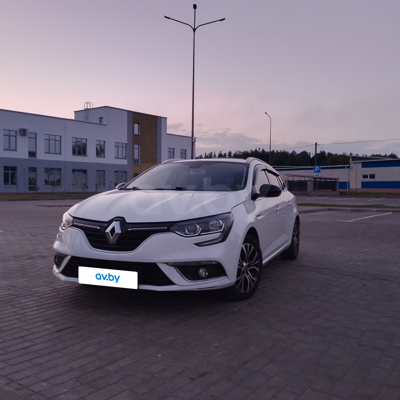 Renault Megane фото 14