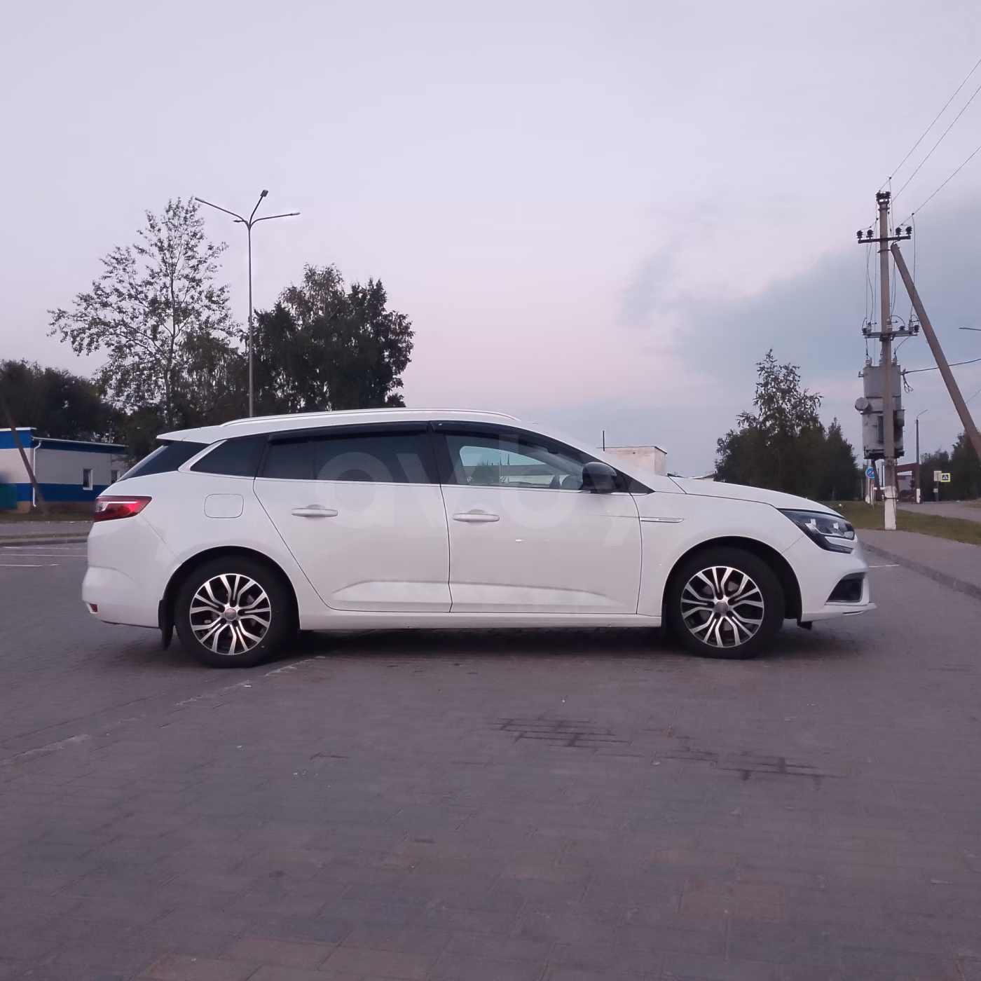 Renault Megane фото 12
