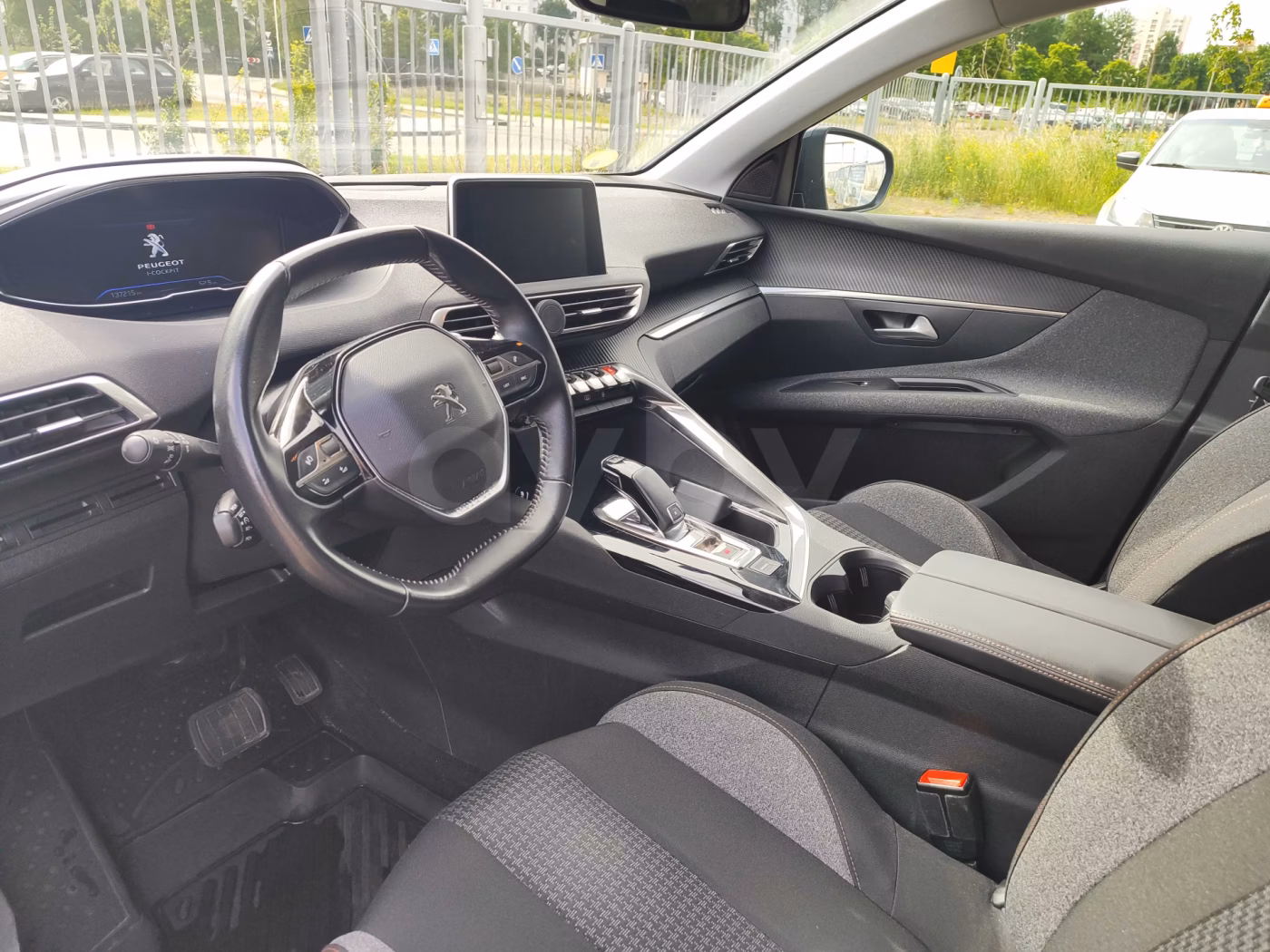 Peugeot 3008 фото 5