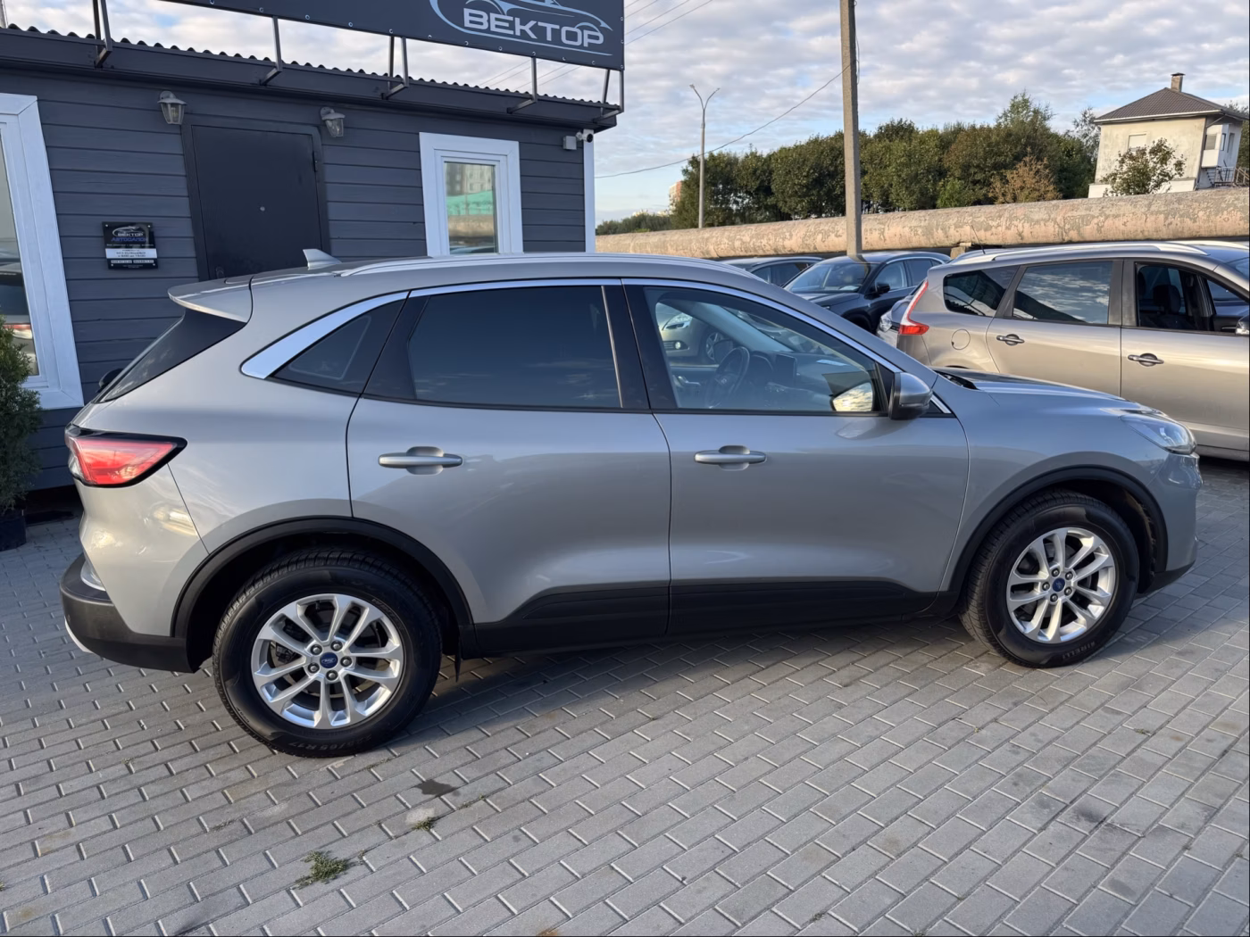 Ford Kuga фото 8