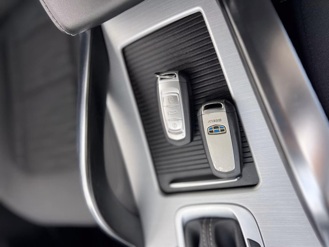 Geely Atlas фото 6