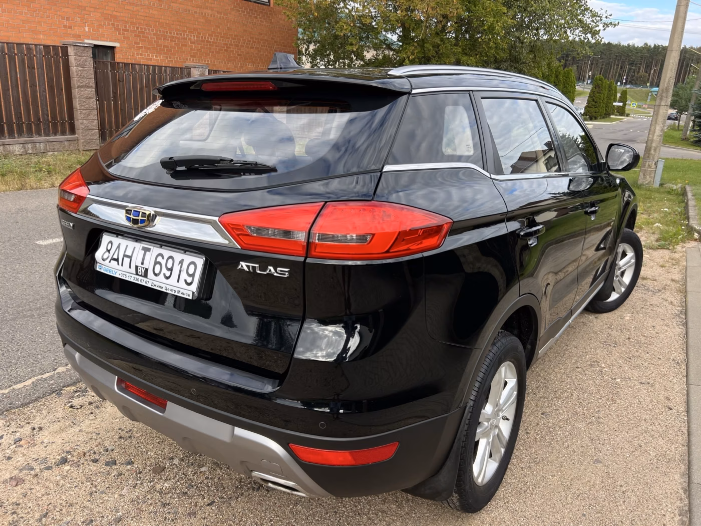 Geely Atlas фото 21