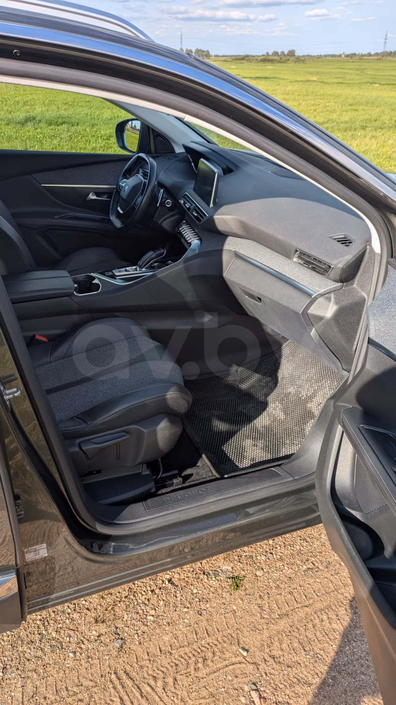Peugeot 5008 фото 14