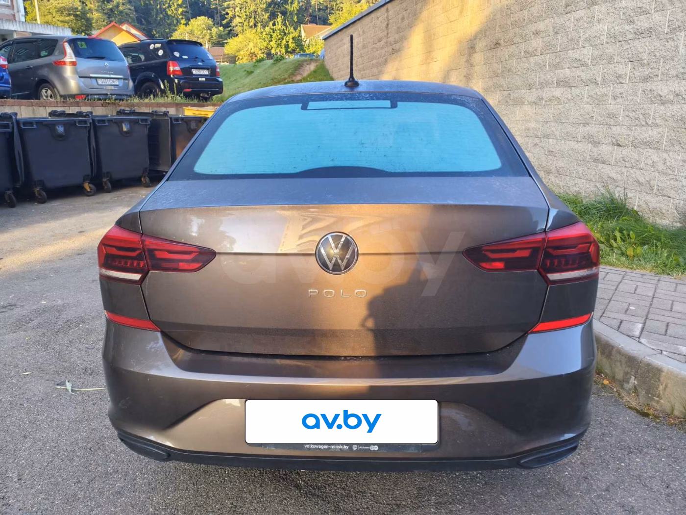 Volkswagen Polo Sedan фото 4
