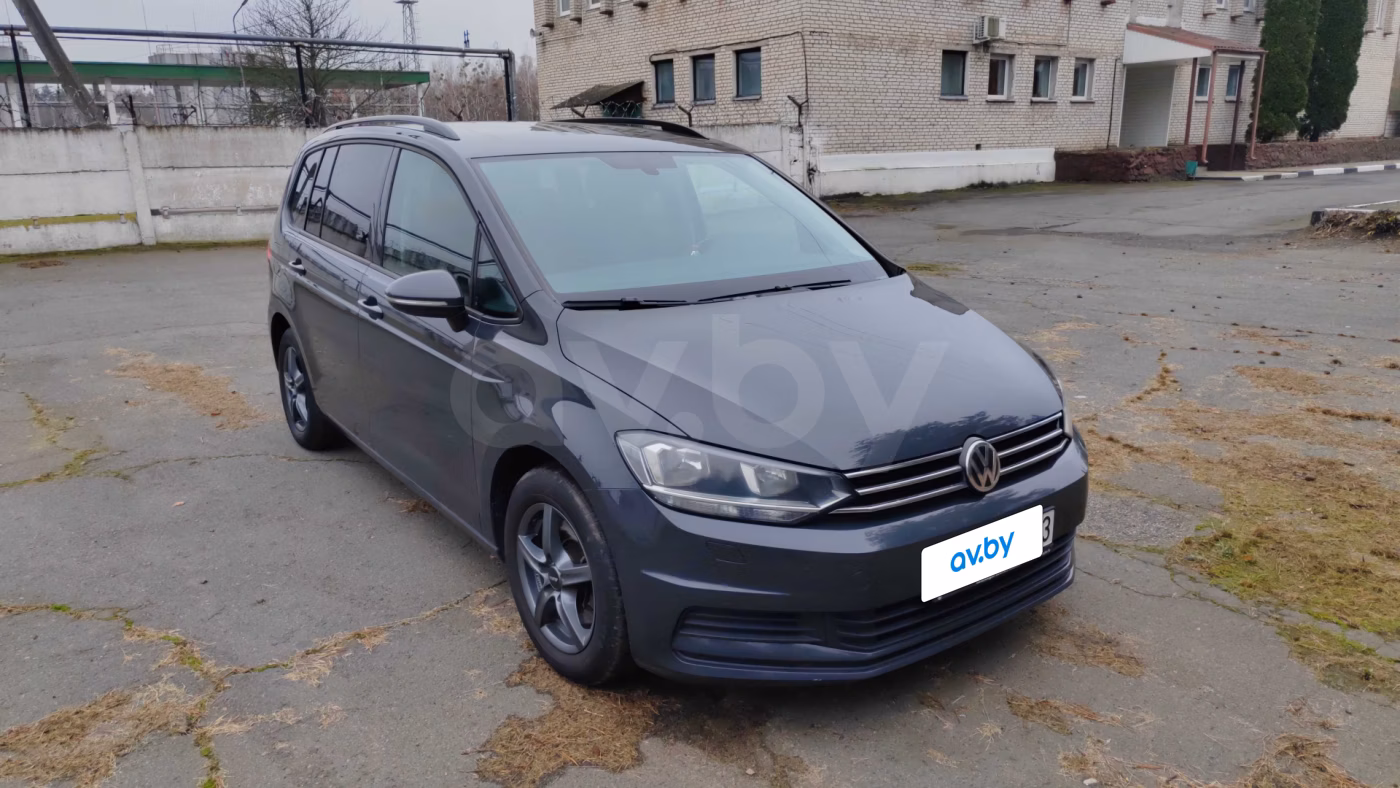 Volkswagen Touran фото 7