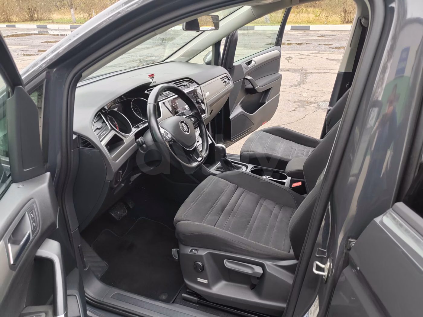 Volkswagen Touran фото 3