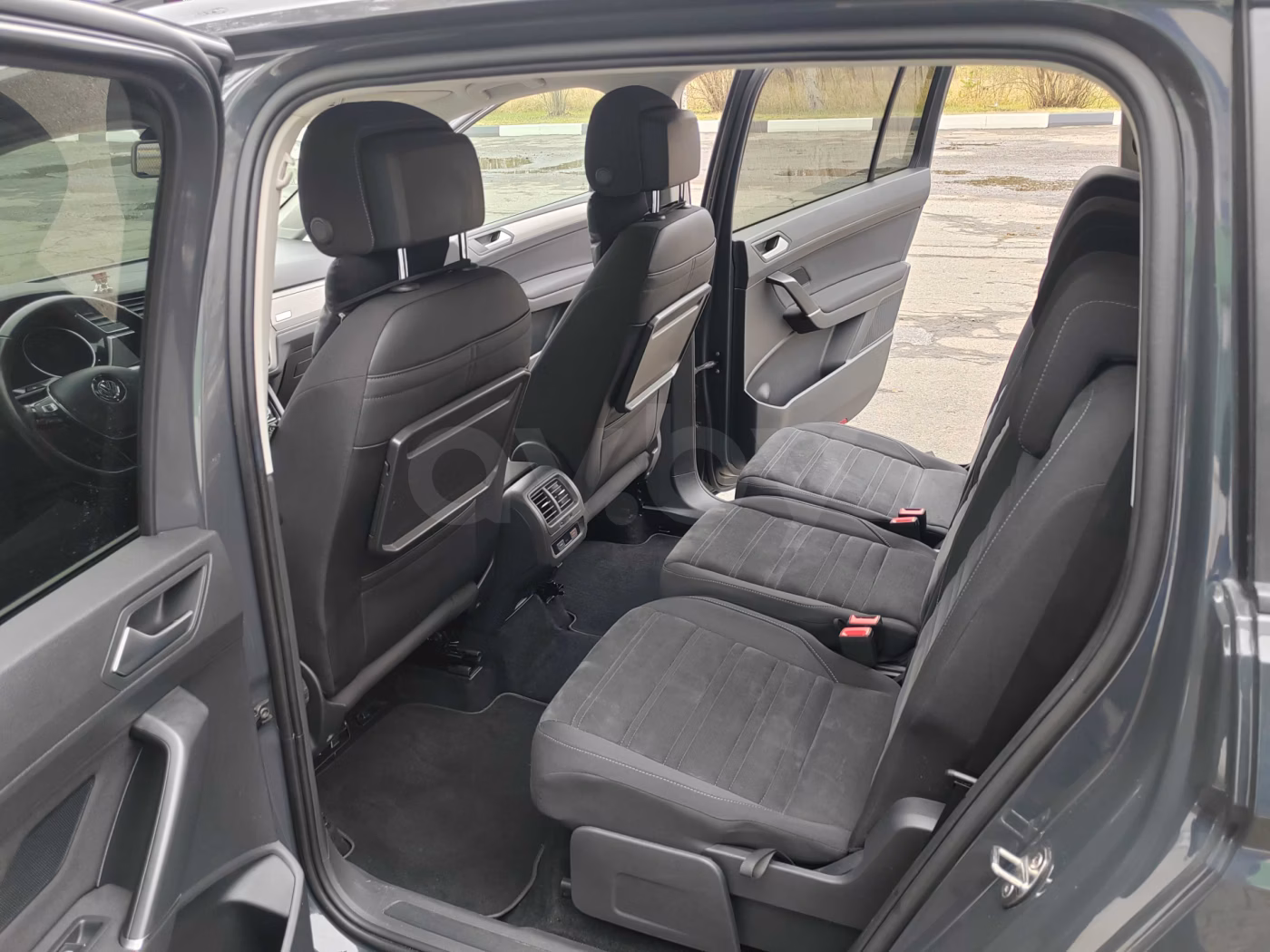 Volkswagen Touran фото 4