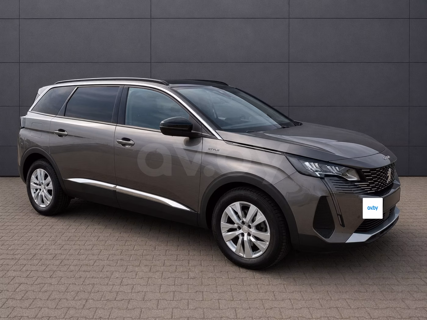 Peugeot 5008 фото 3