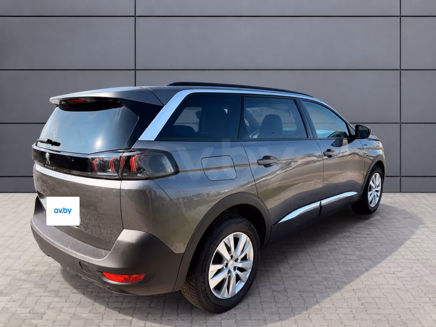 Peugeot 5008 фото 6
