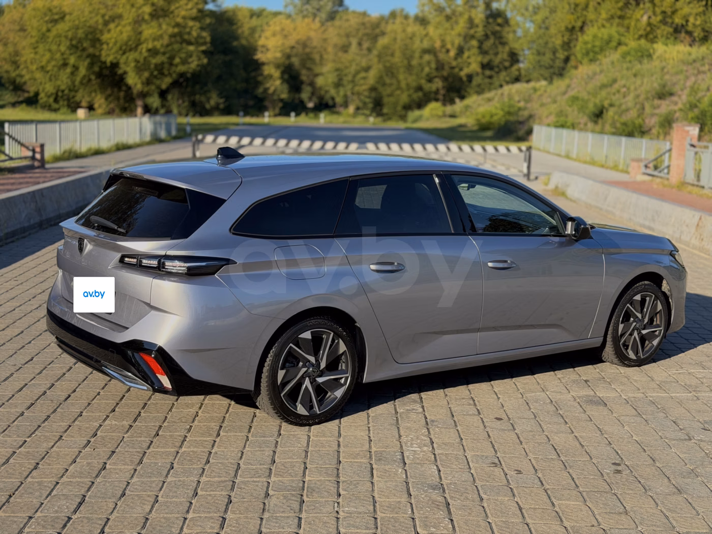 Peugeot 308 фото 10