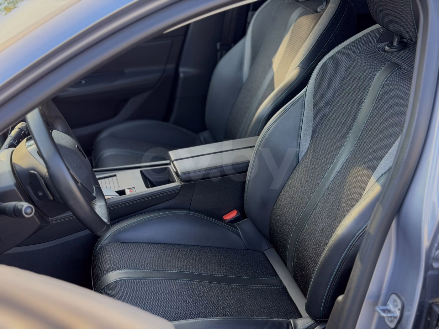 Peugeot 308 фото 18