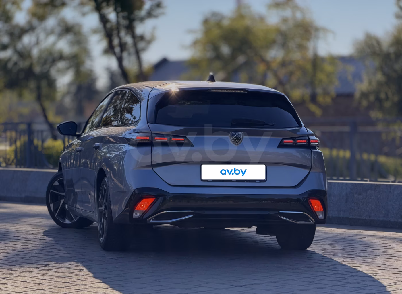 Peugeot 308 фото 2
