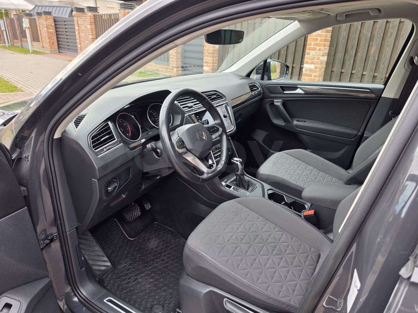 Volkswagen Tiguan фото 11
