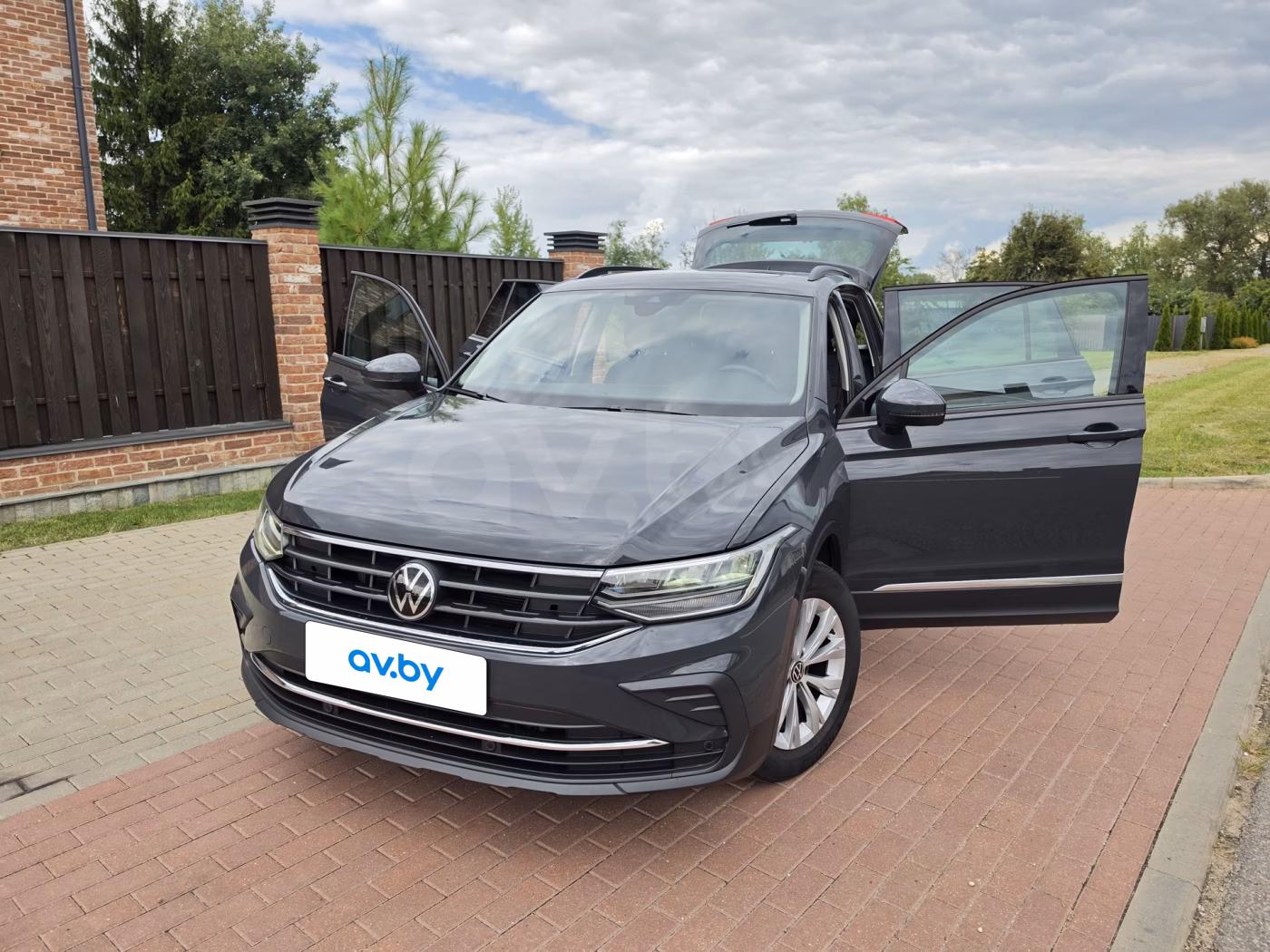 Volkswagen Tiguan фото 22