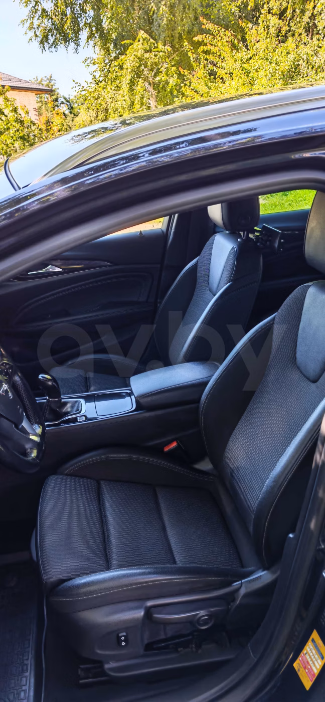 Opel Insignia фото 10