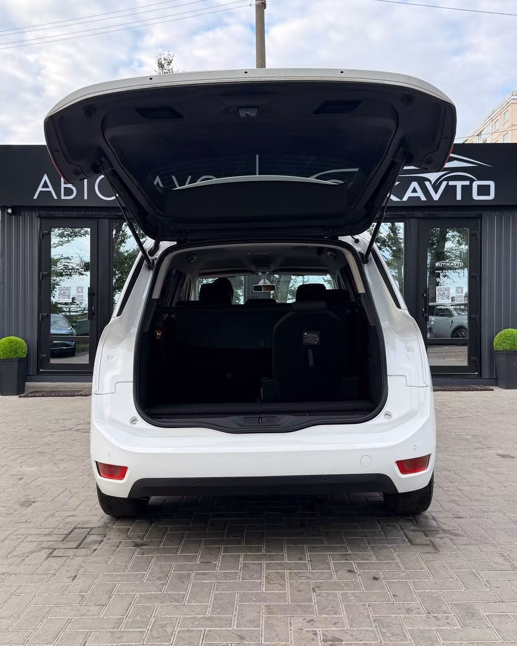 Citroen C4 Grand Spacetourer фото 12