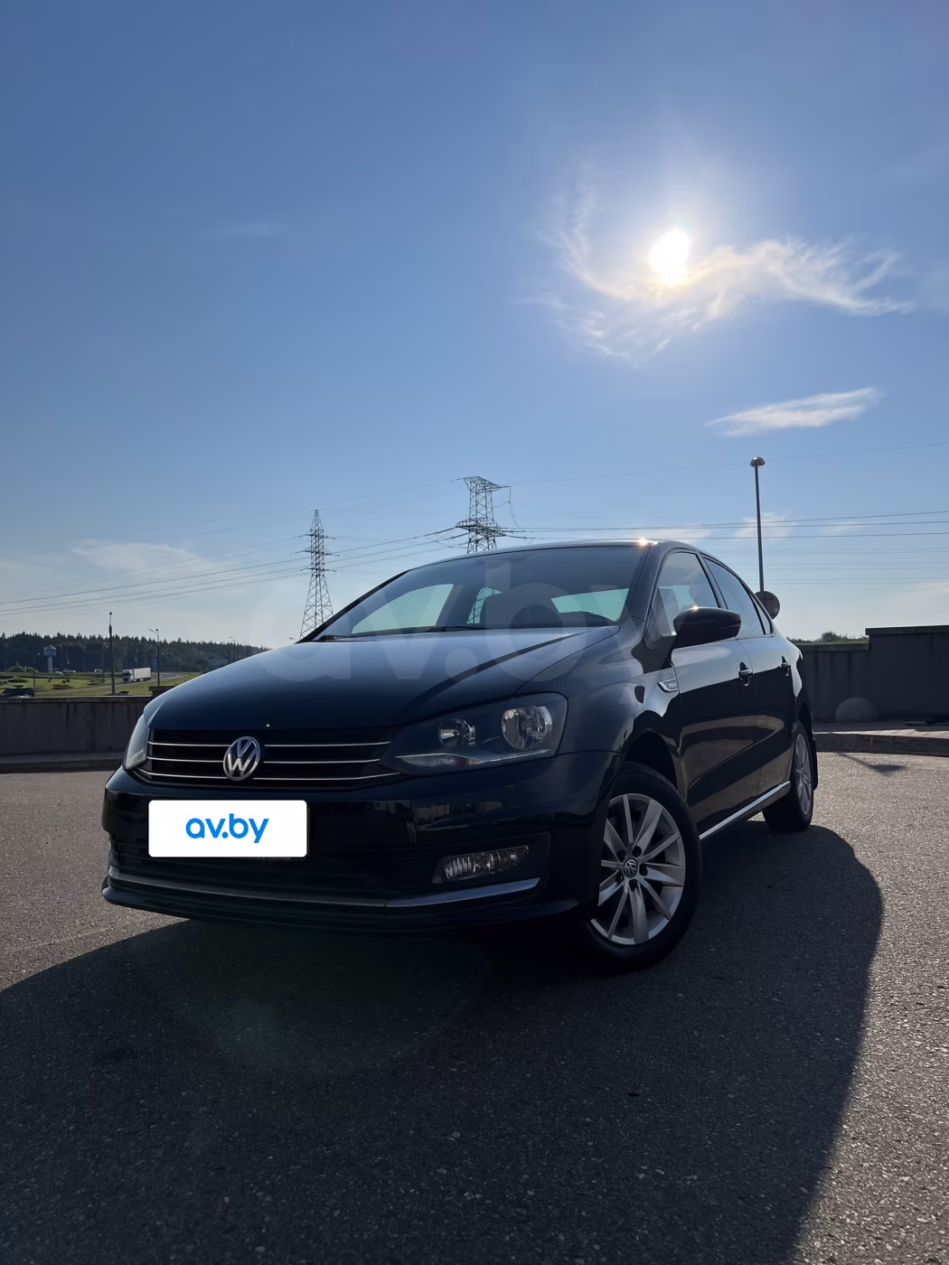 Volkswagen Polo Sedan фото 9
