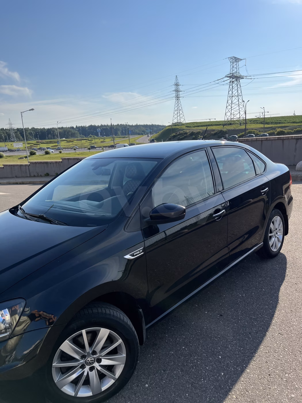Volkswagen Polo Sedan фото 12