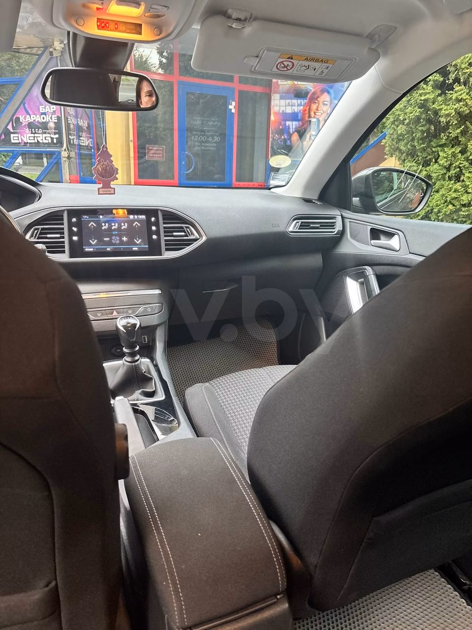 Peugeot 308 фото 18