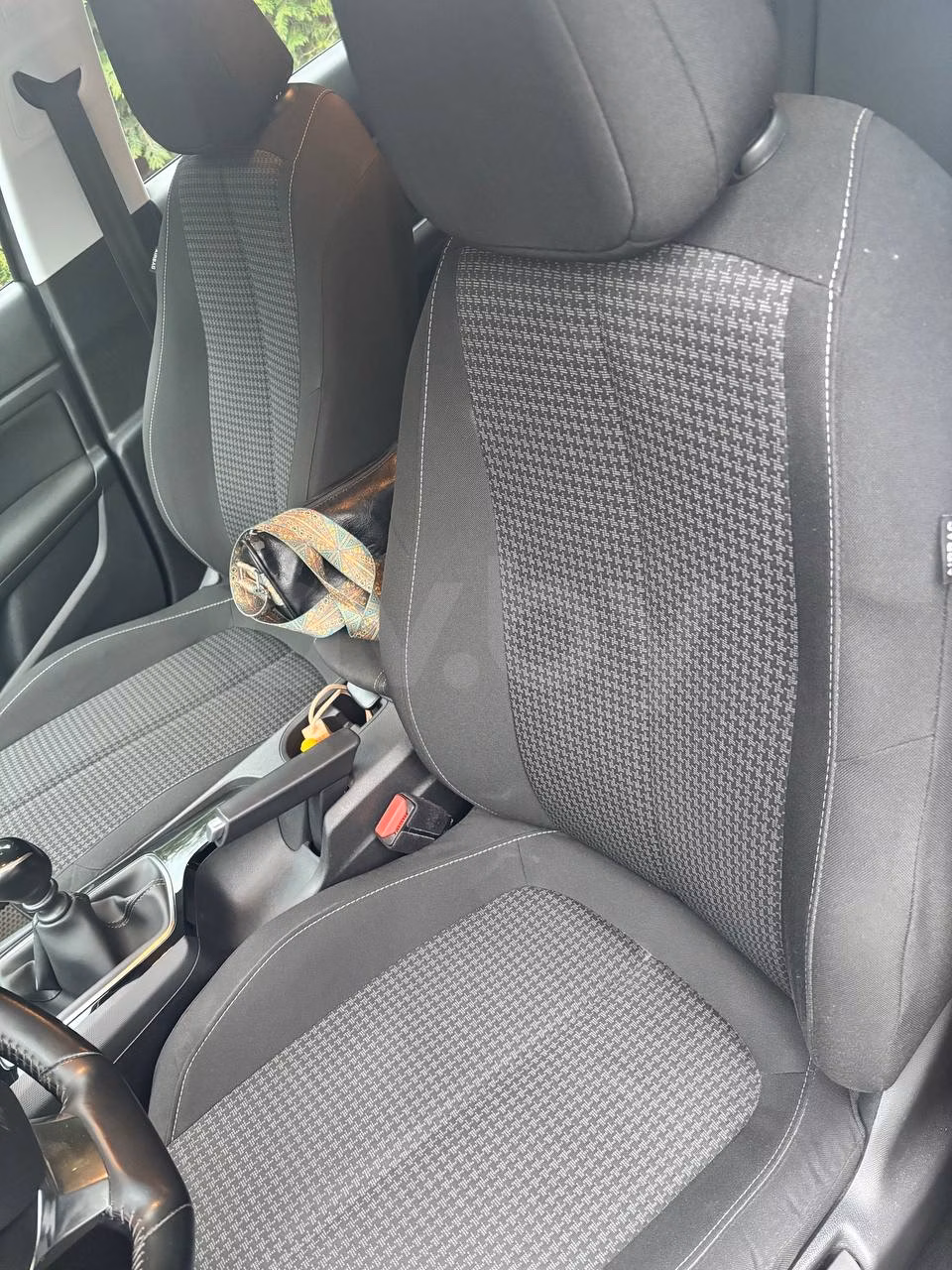Peugeot 308 фото 16