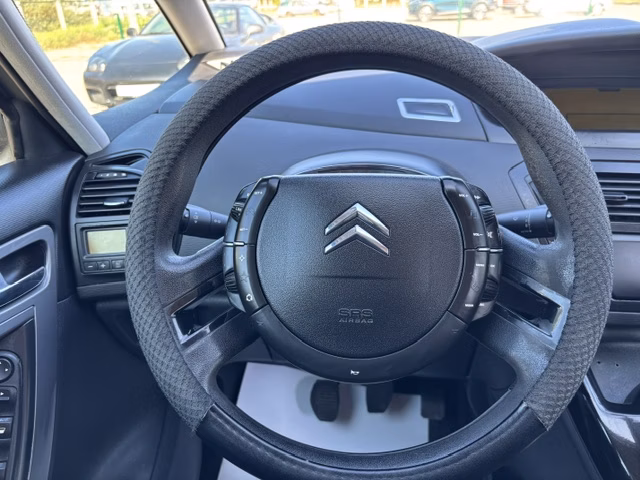 Citroen C4 Grand Picasso фото 10