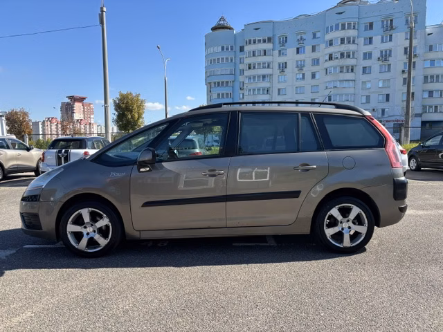 Citroen C4 Grand Picasso фото 4