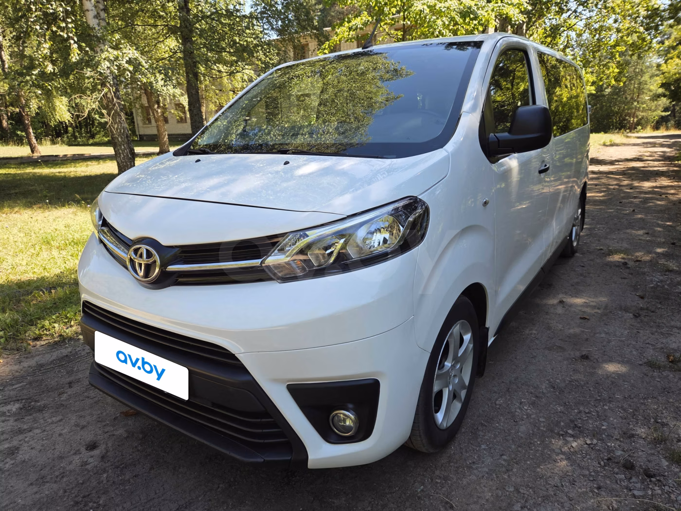 Toyota ProAce Verso фото 2