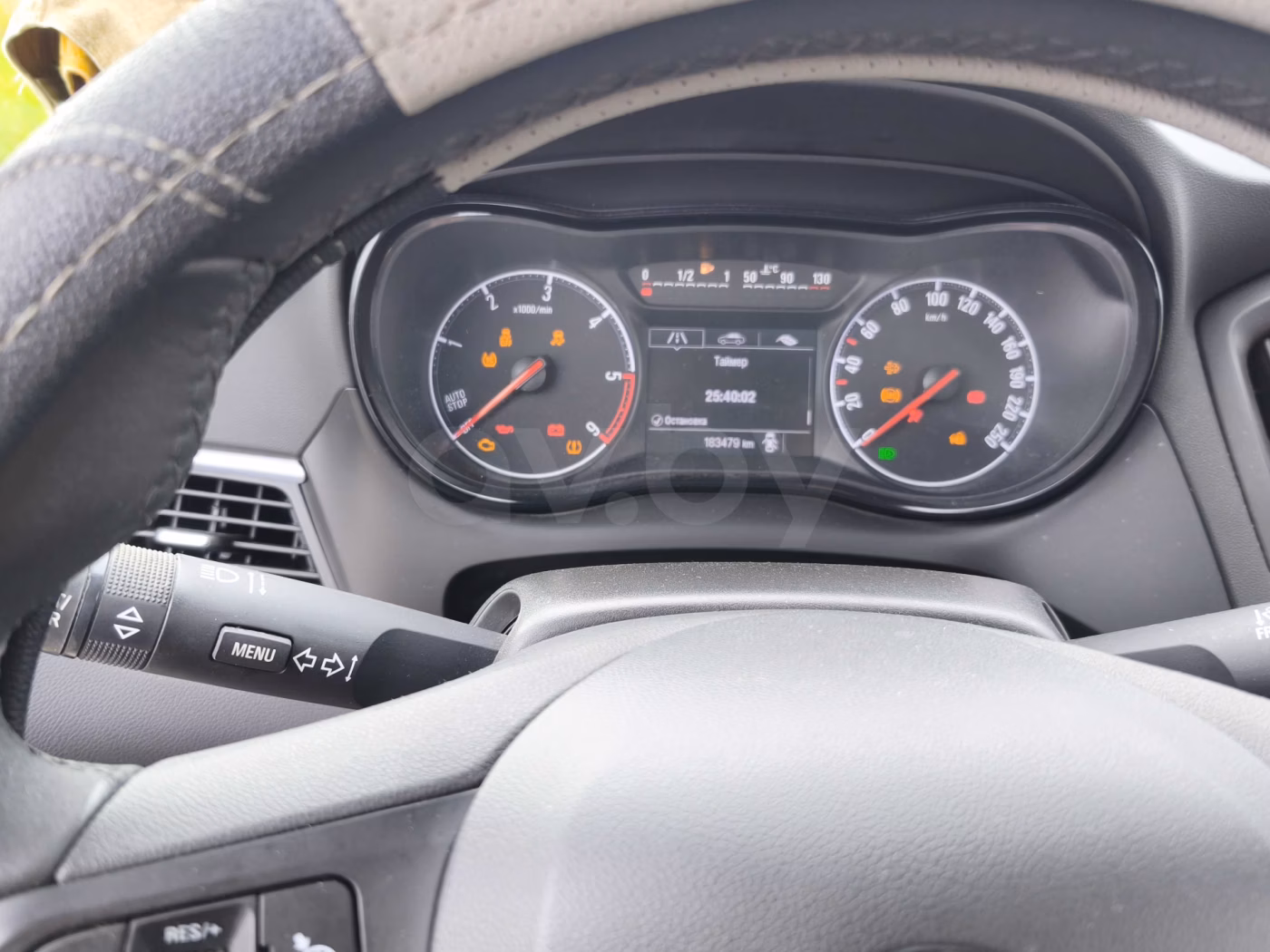 Opel Zafira фото 8