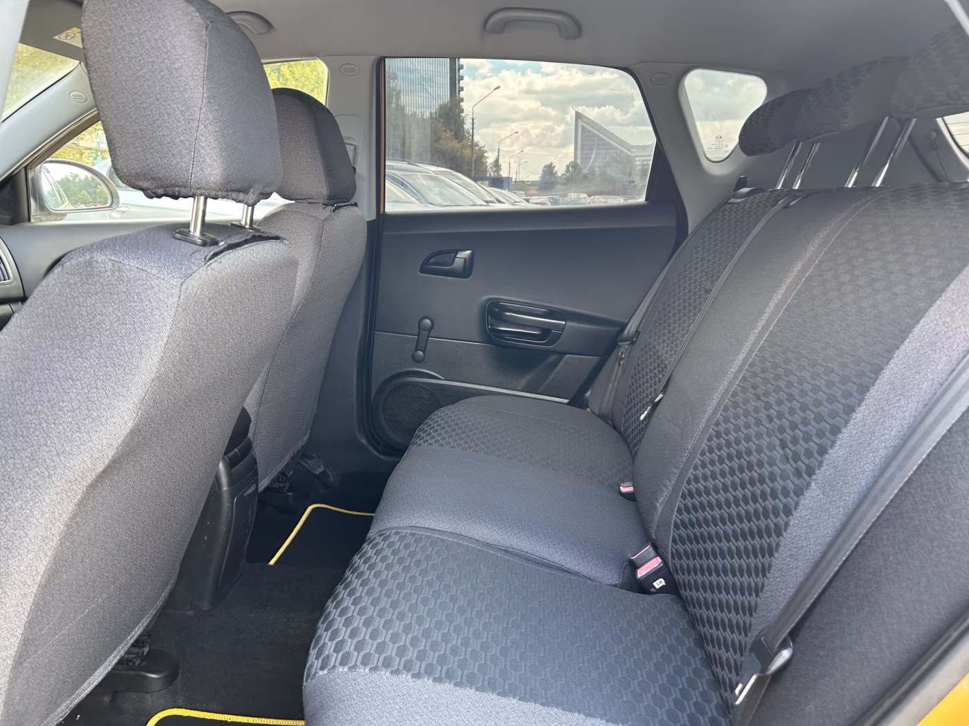 Kia Cee'd фото 11