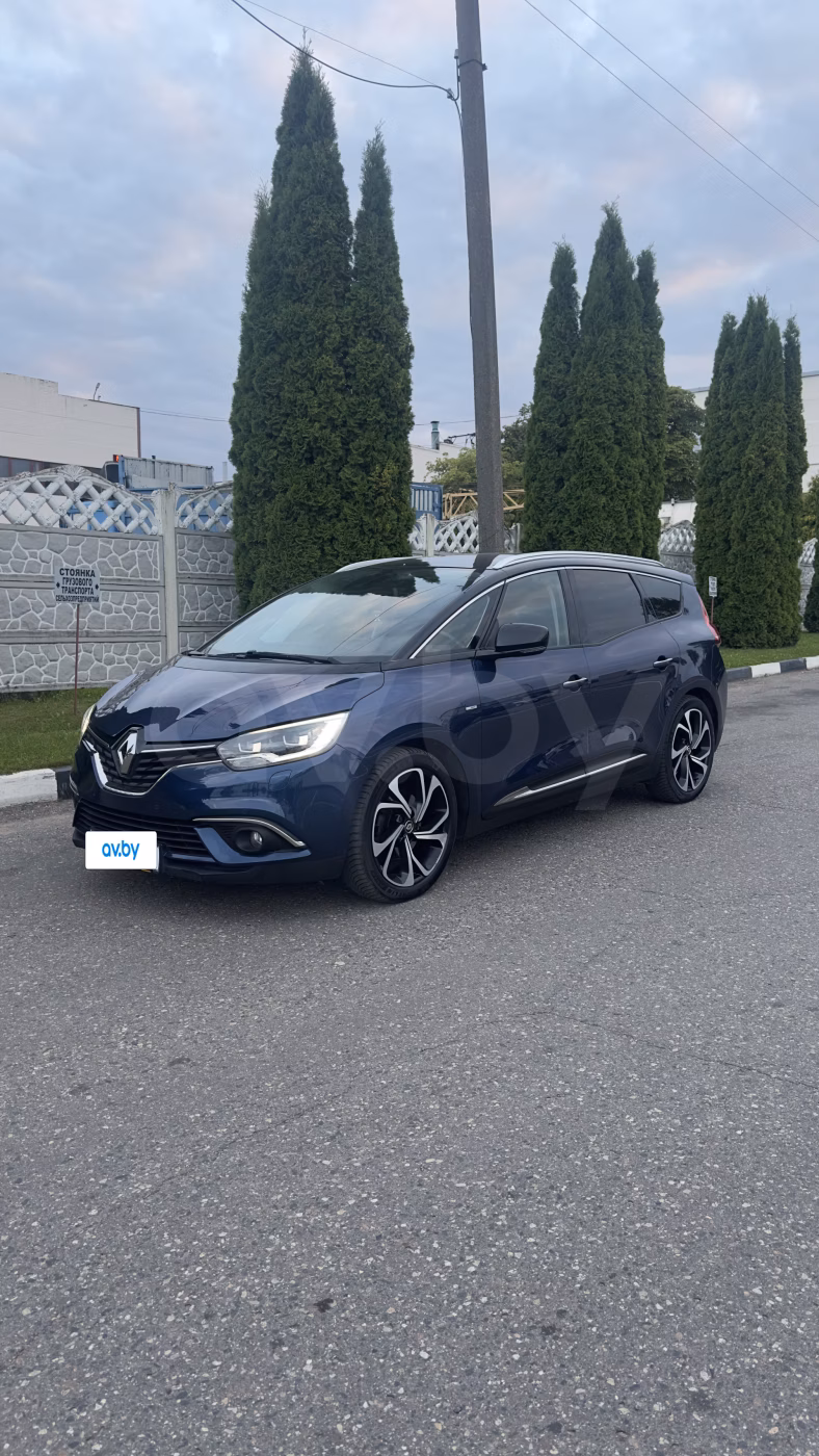Renault Grand Scenic фото 6