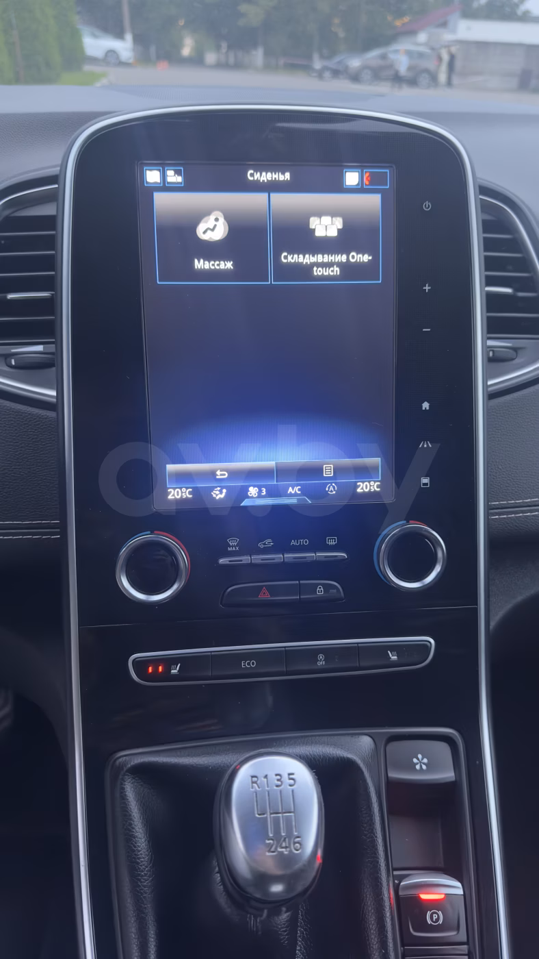 Renault Grand Scenic фото 20