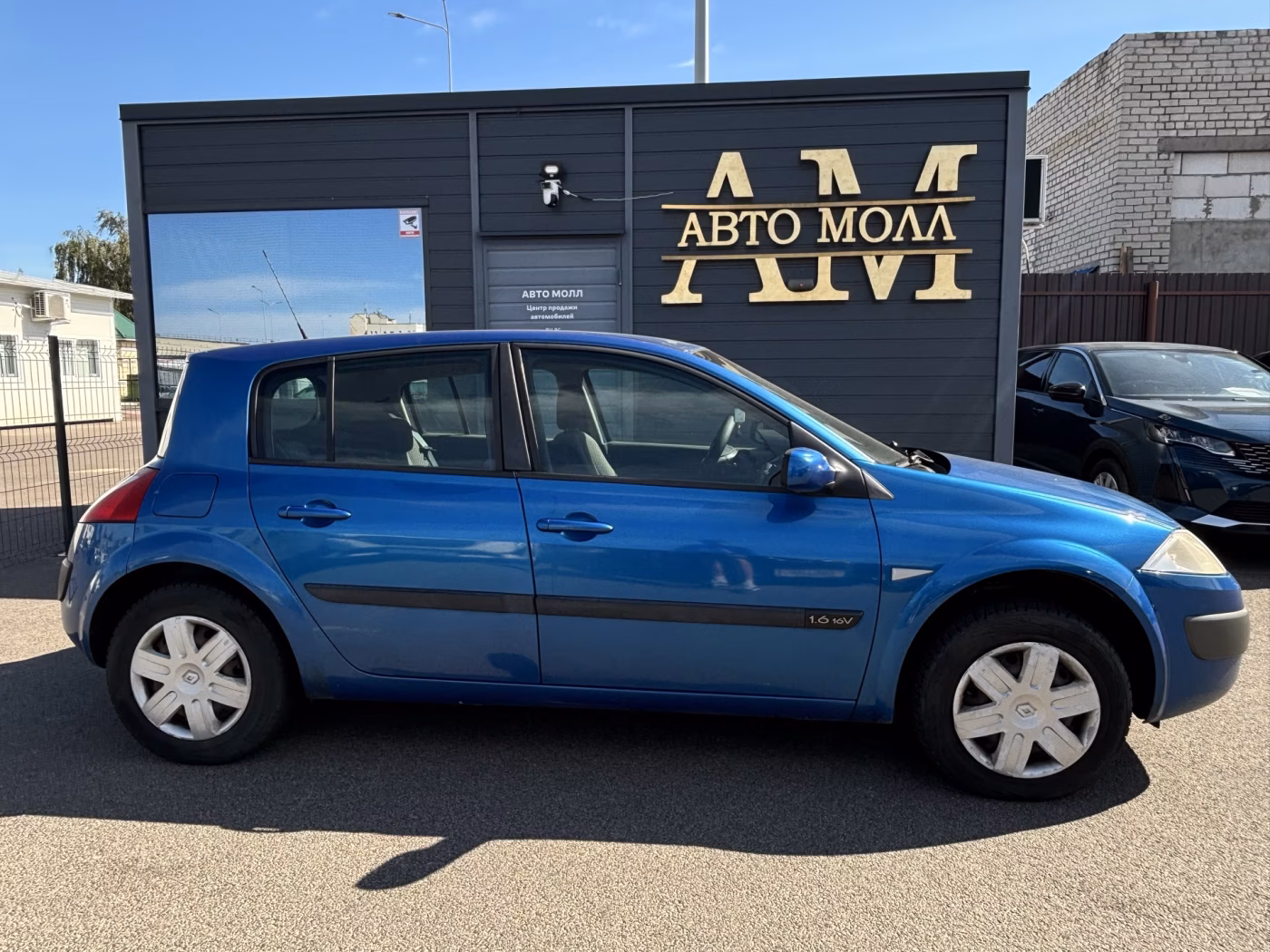 Renault Megane фото 2